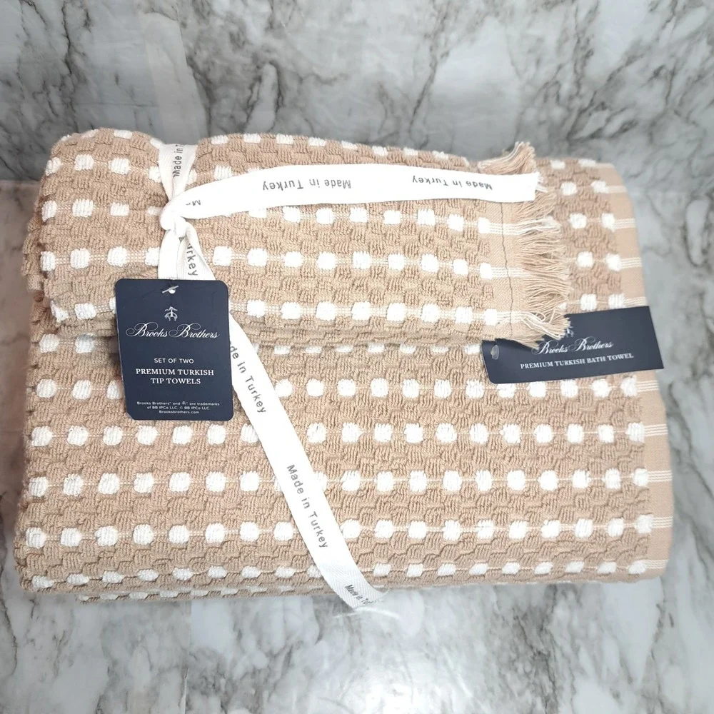 Brooks Brothers 4 Piece Set Premium Turkish TOWEL SET 2 Bath /2 Tip Tan &‎ White